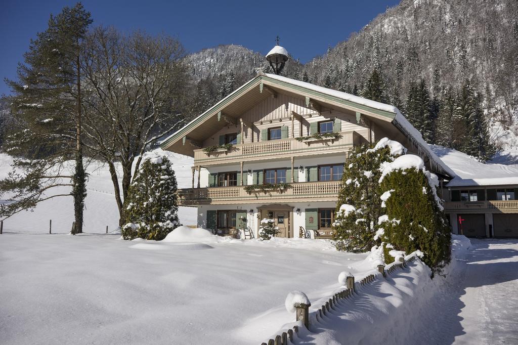 Landhaus Dax Guest House Kossen Exterior photo